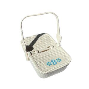 Vintage Barbie White Plastic Picnic‎ Basket Pretty Treasures Doll Accessory 1996